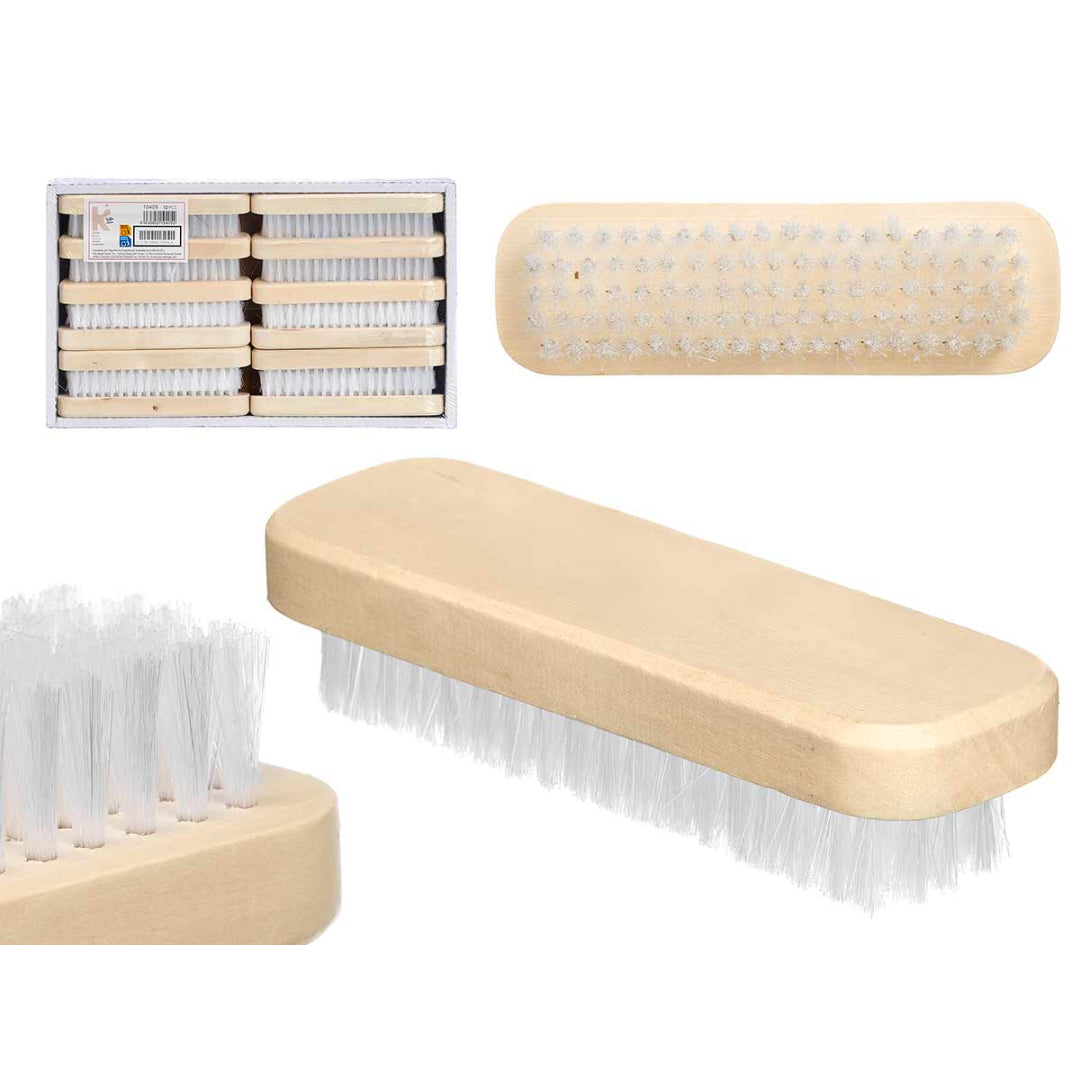 cepillo-de-madera-para-la-ropa