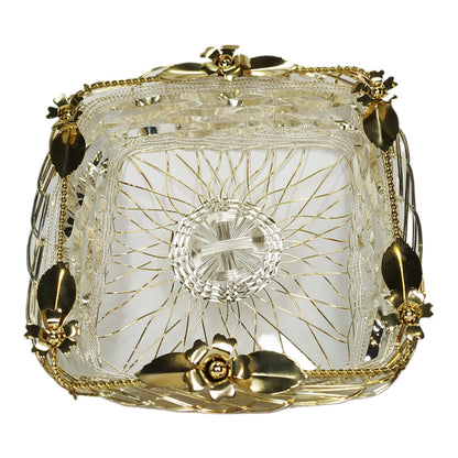 cesta-tejida-a-mano-cuadrada-plateada-y-dorada